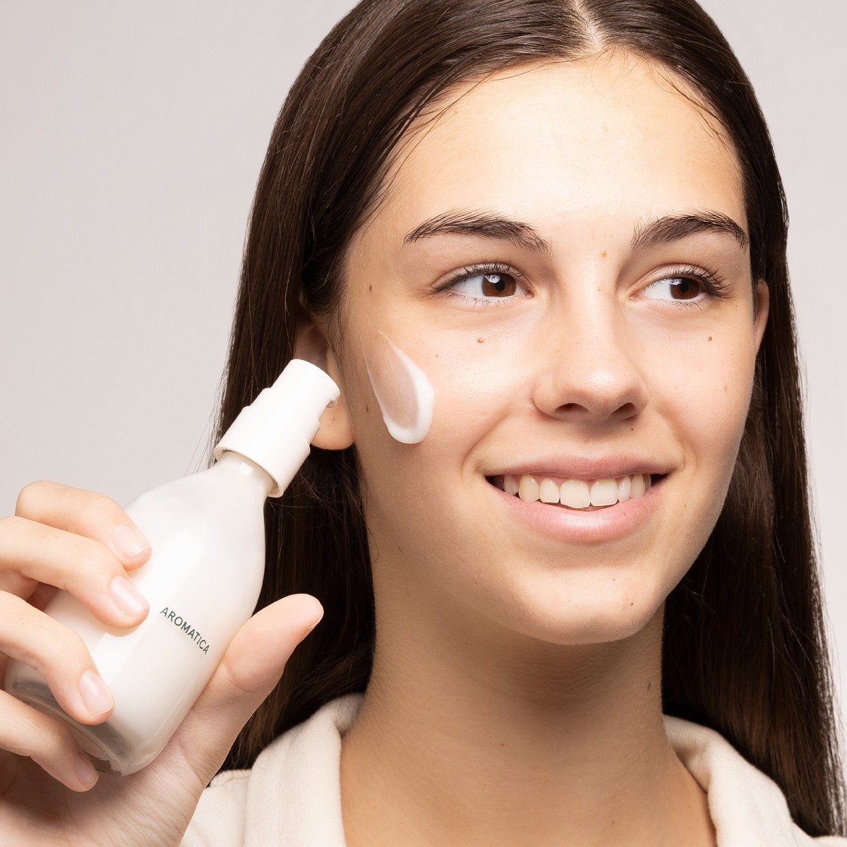 Tea Tree Balancing Emulsion - Aromatica | MiiN Cosmetics