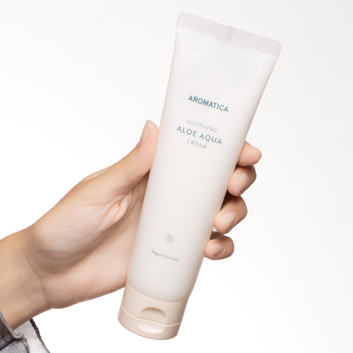Natural Aloe Aqua Cream