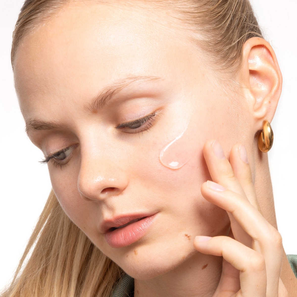 Goodbye Redness Centella Gel - Benton | MiiN Cosmetics