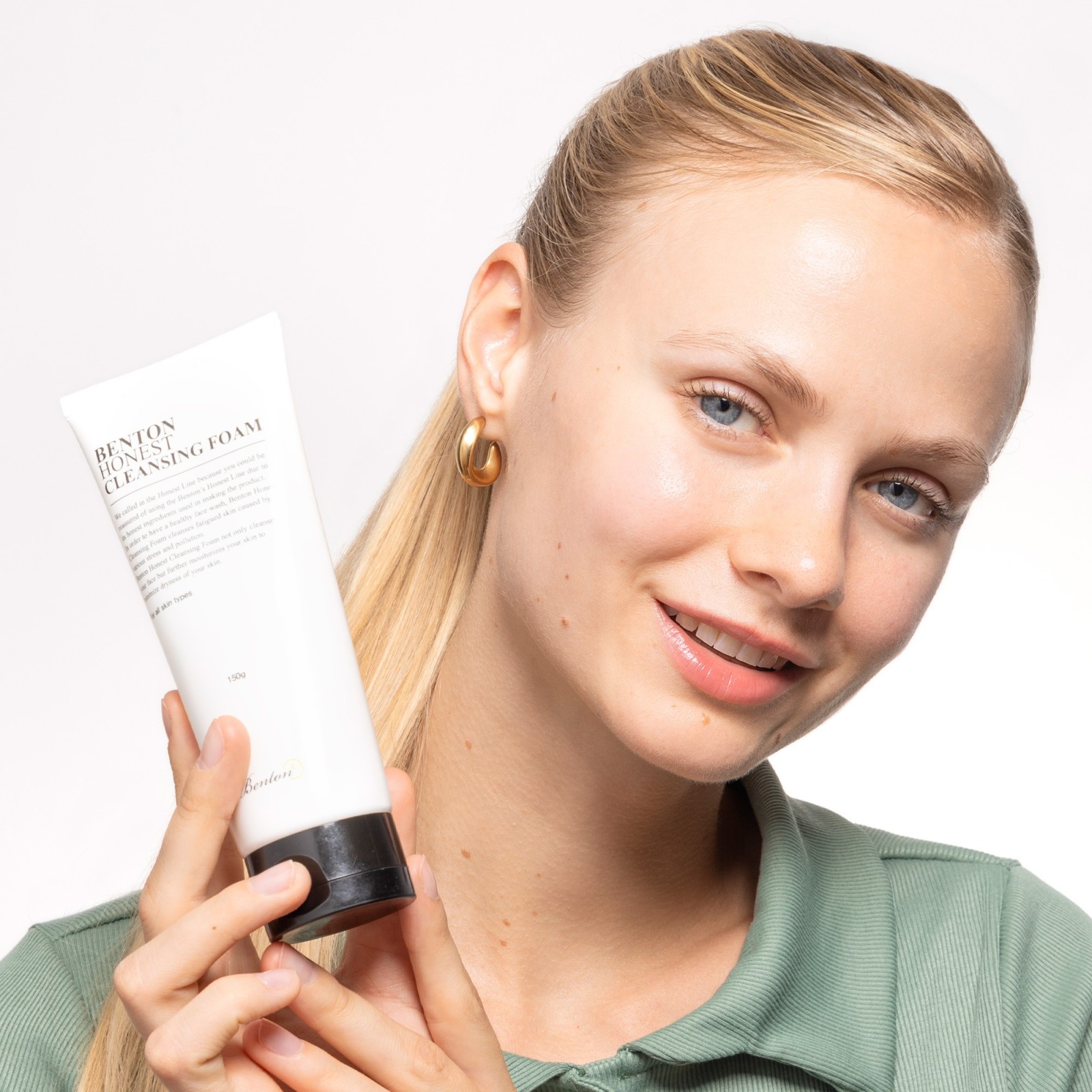 Honest Cleansing Foam - Benton | MiiN Cosmetics