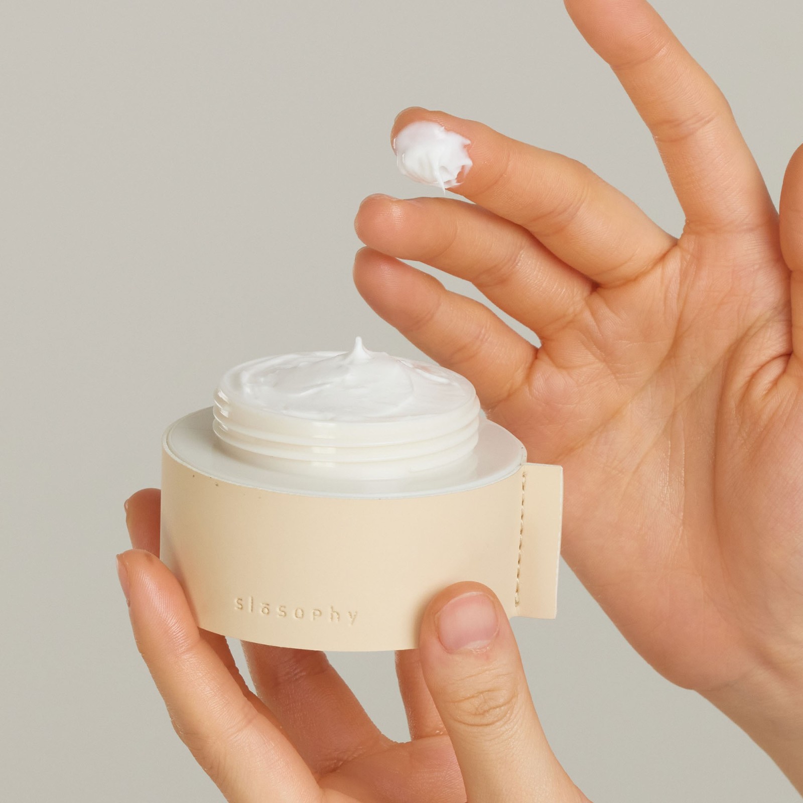 Hidratante nutritivo com ceramidas e esqualano - 50 ml - Slosophy | MiiN Cosmetics