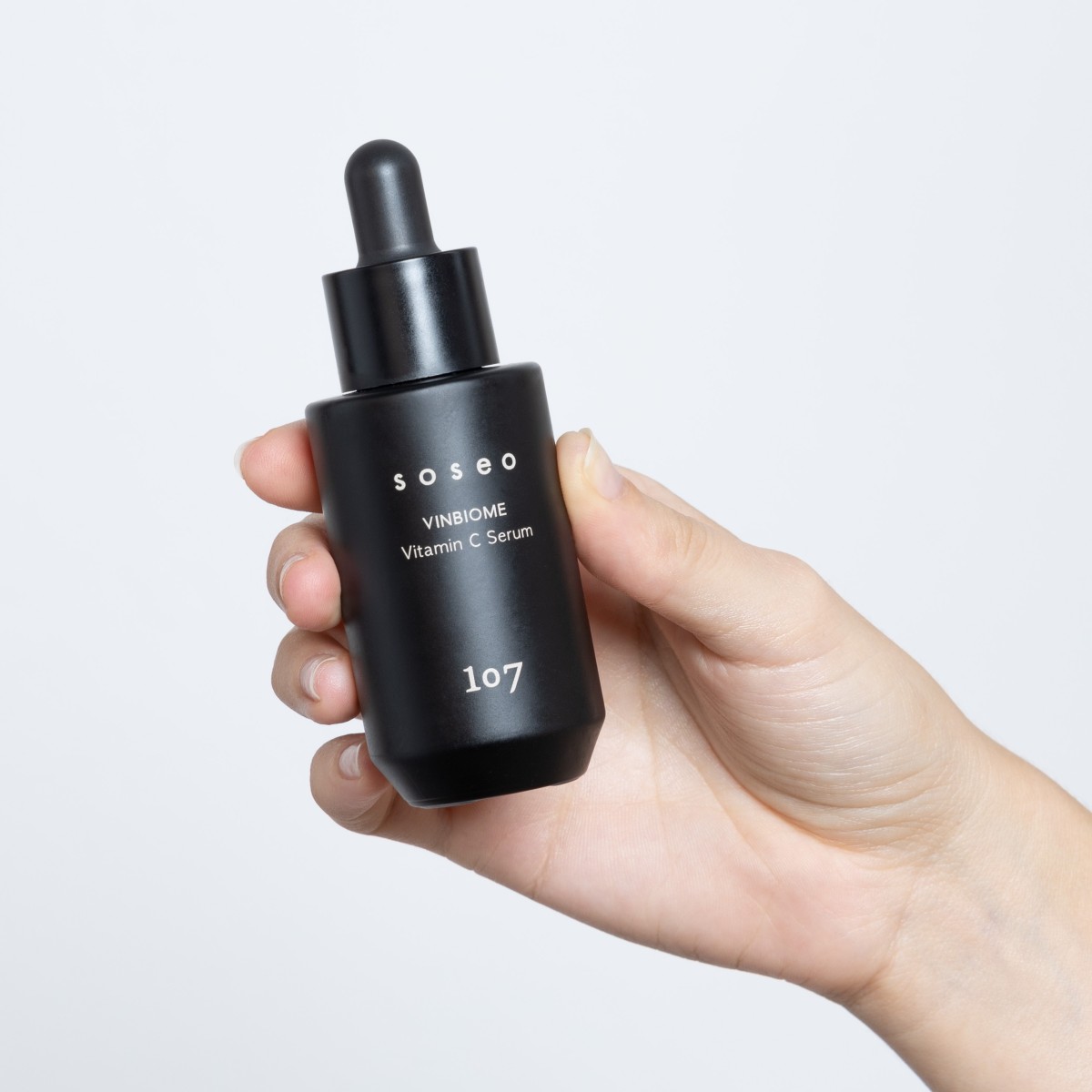 Vitamin C Brightening Antioxidant Serum · 107 | MiiN Cosmetics
